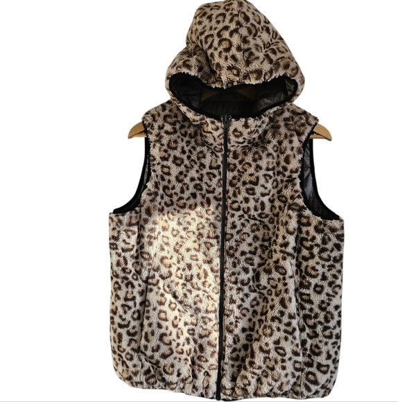 Alp N Rock Reversible Leopard Valais Hooded Vest - Picture 1 of 13
